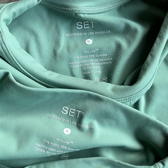 Set Active Outfit Small - Picture 4 of 5